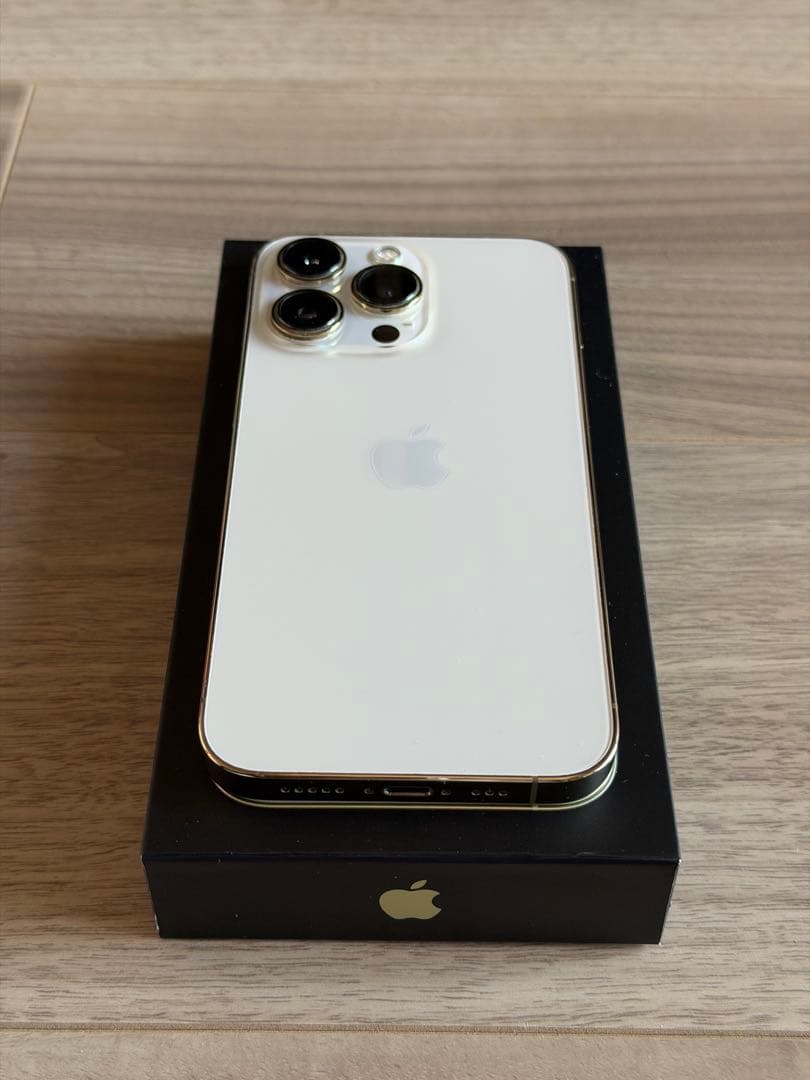 Apple iPhone 13 Pro ゴールド　SIMフリー　本体