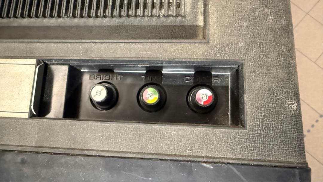 NATIONAL PANA-COLOR ポータブルテレビ