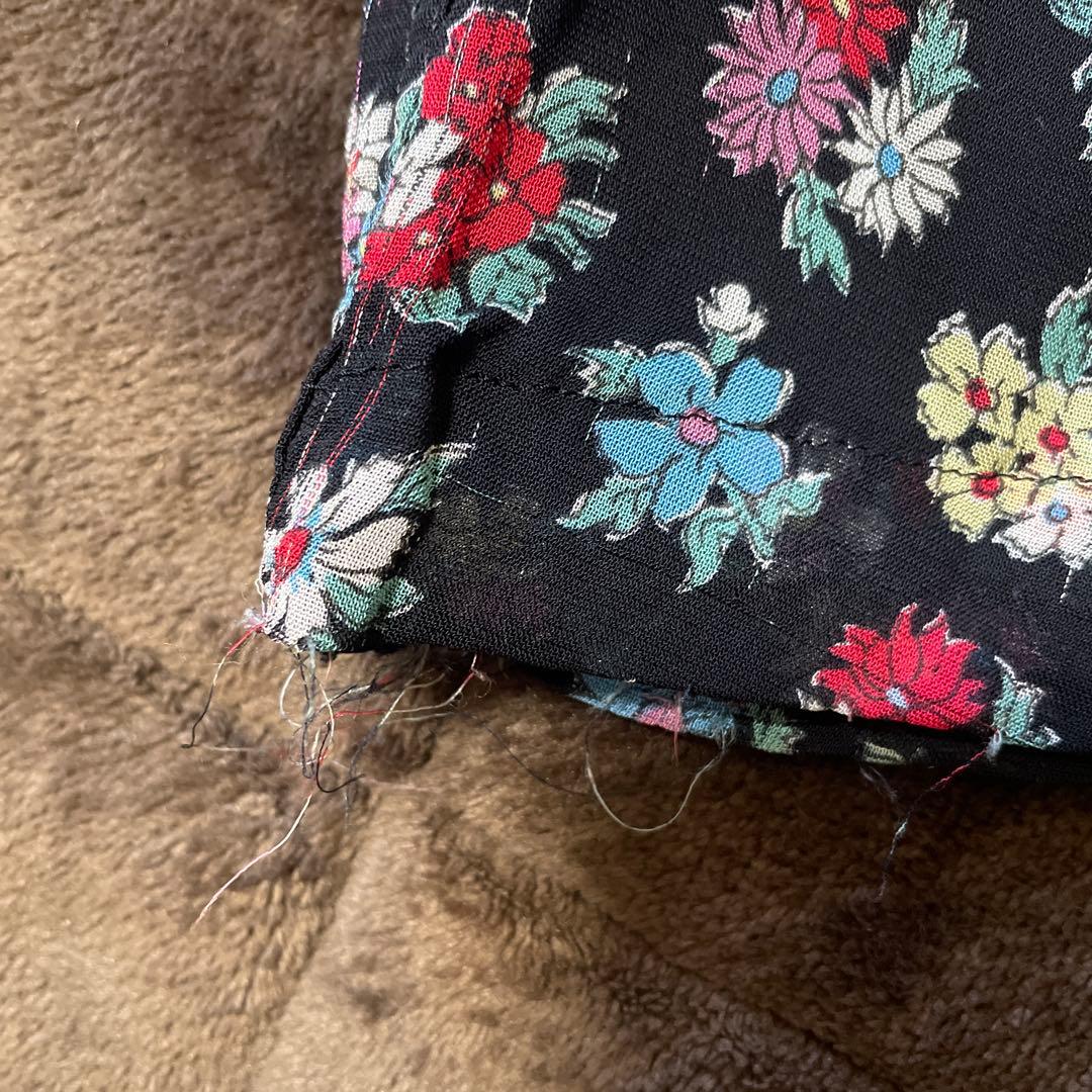 トリココムデギャルソン花柄パンツ - メルカリ