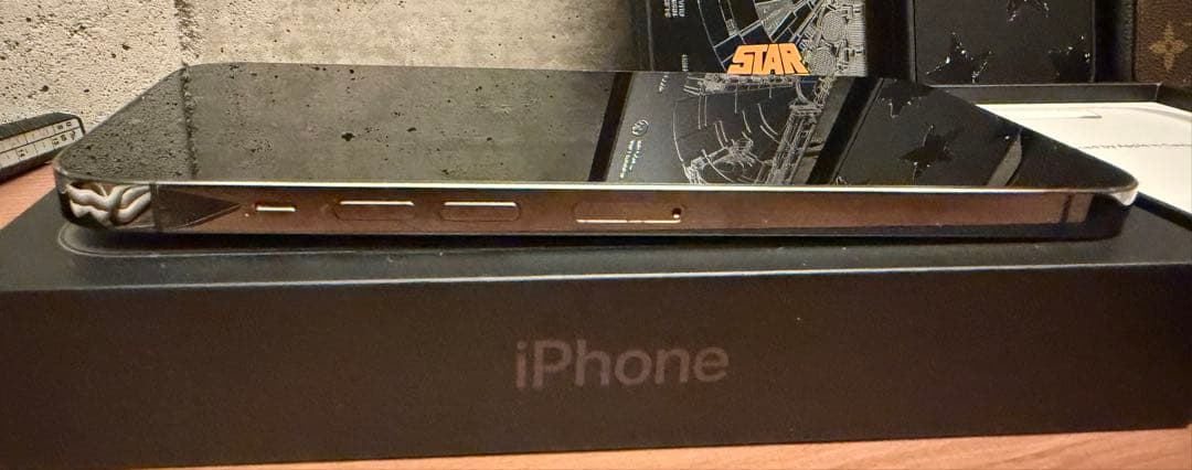 iPhone13 Pro Max スペースグレー　256GB