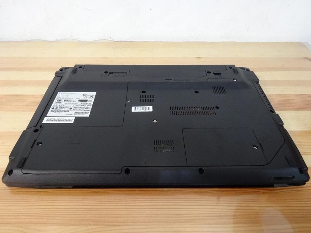 富士通 ノートパソコン LIFEBOOK AH42/T/中古特価良品