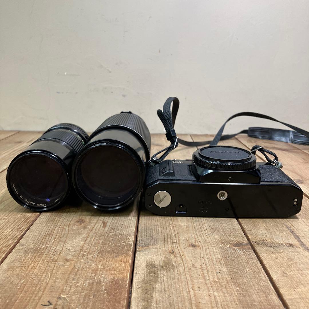 A-壁 Canon AV-1 フィルムカメラ レンズ2本セット アルミケース付