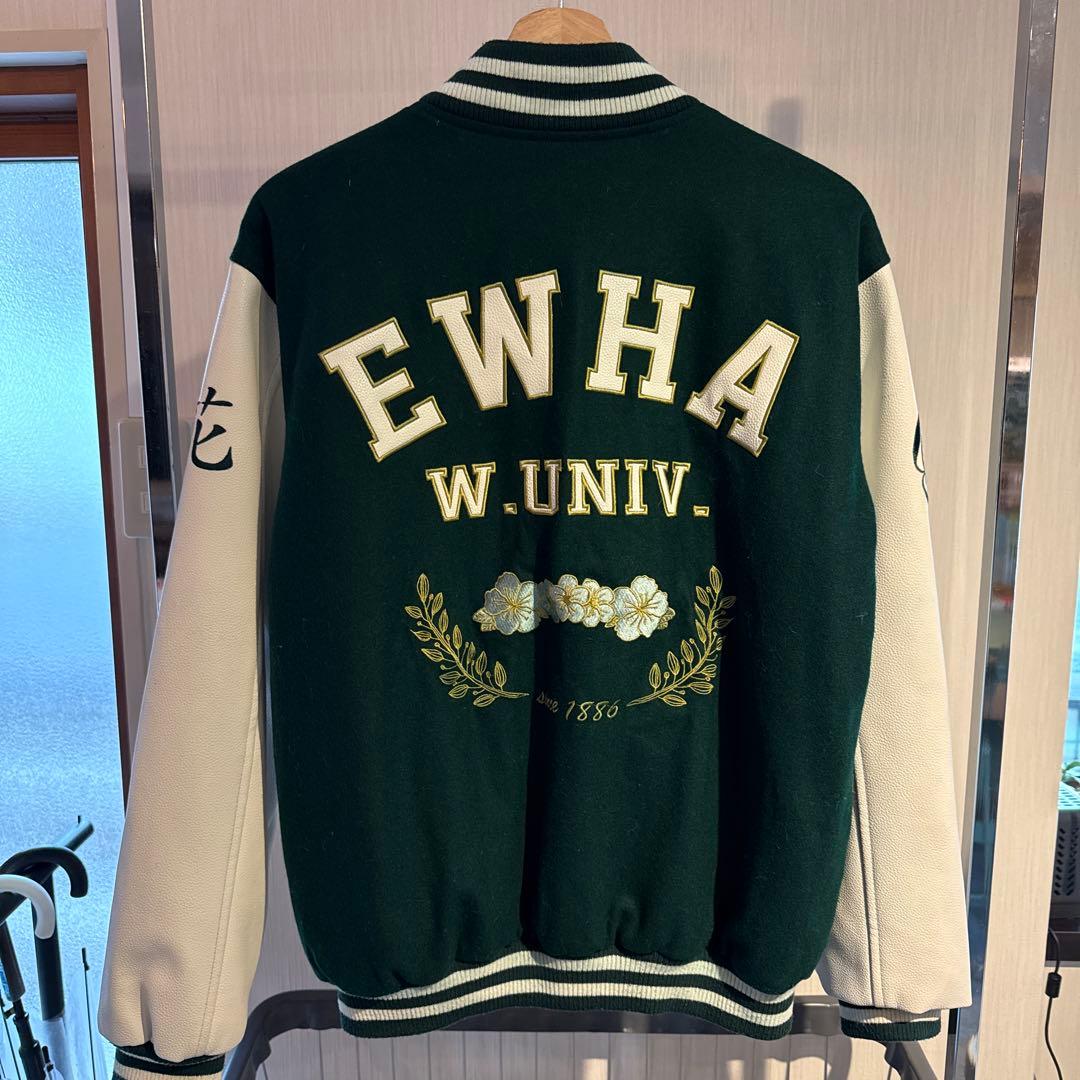 希少】韓国スタジャン 梨花女子大学 - メルカリ