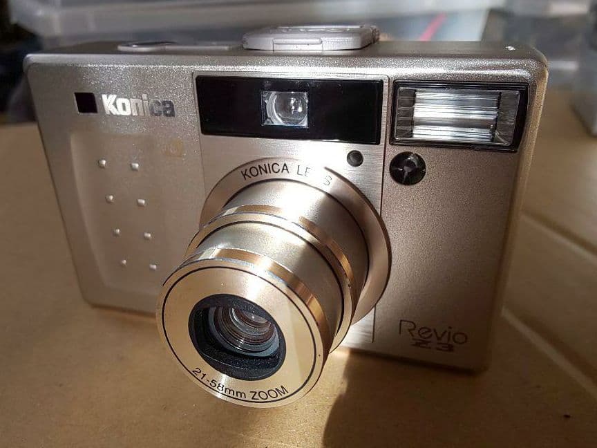 ★ Konica Z3 Camera