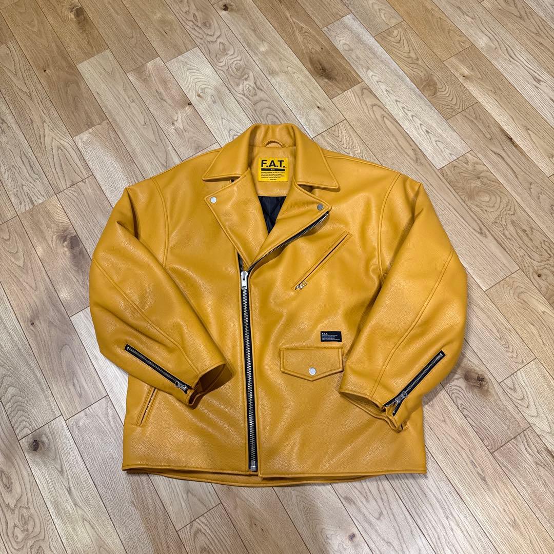 FAT COUNTER レザーダブルライダース イエロー - メルカリ