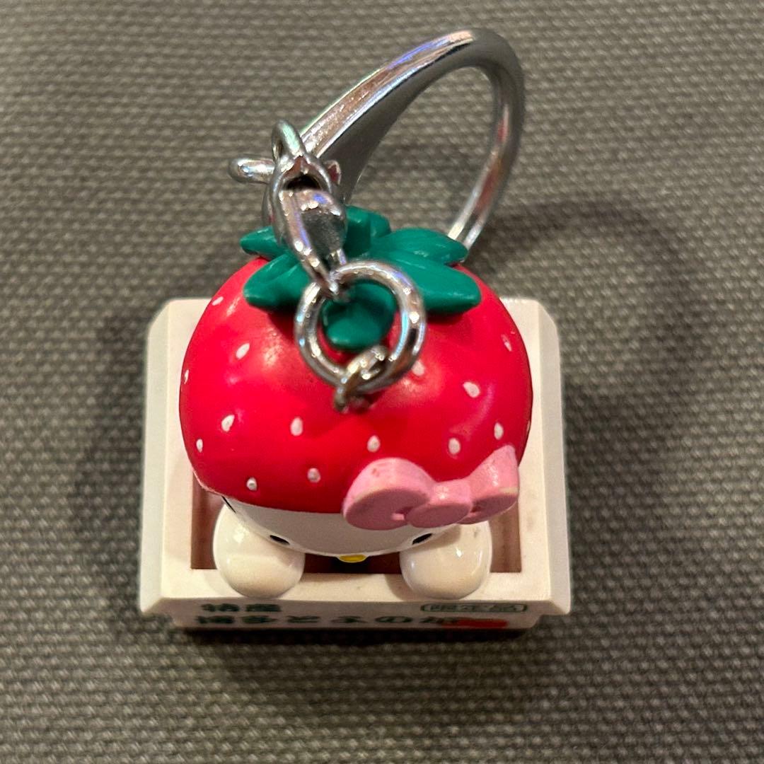 ご当地キティ 福岡限定 あまおう いちご ハローキティ 根付 ストラップ