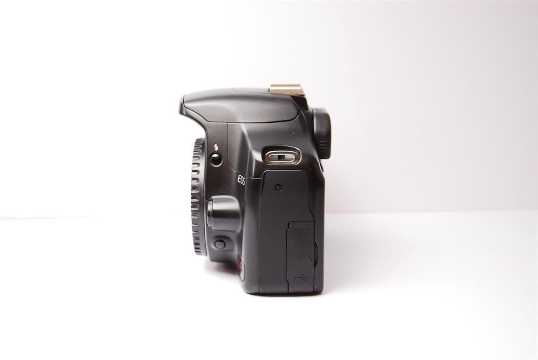 初心者◎ Canon kiss X2 ダブルレンズセット　コスパ 一眼レフ