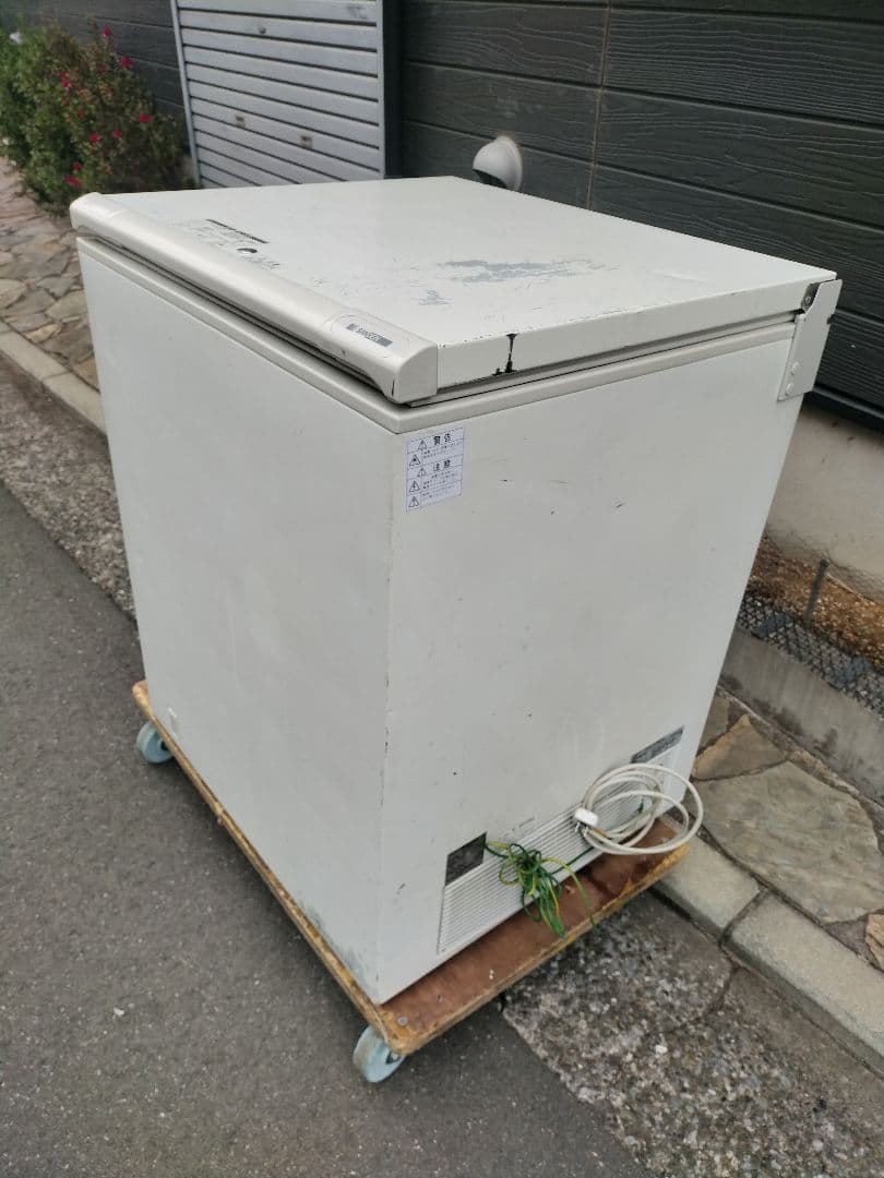 〈送料込♪〉サンデン 冷凍ストッカー SH-220X