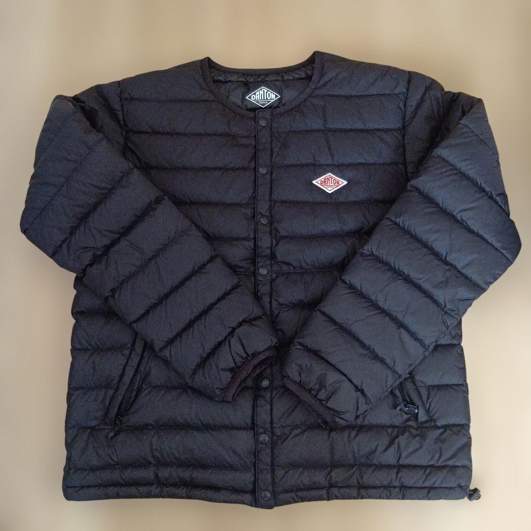 【美品】DANTON ダウン　フェザー　ブラック　38 ダントン DANTON ダウンジャケット フード ラクーン ファー ロゴ 刺繍