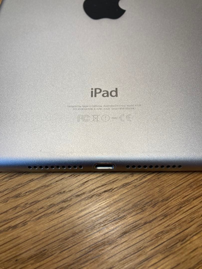 【本体】iPad mini 4 Wi-Fi 128GB