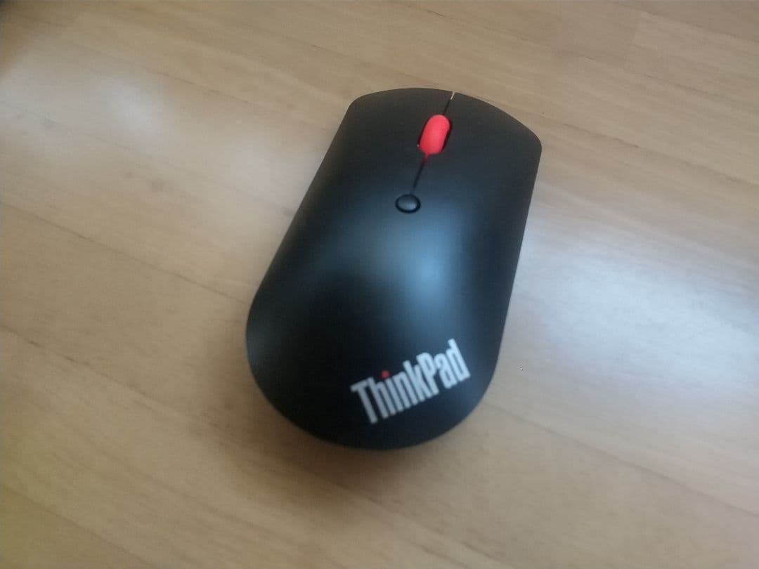 ThinkPad X1 Carbon Gen 12、英語配列キーボード