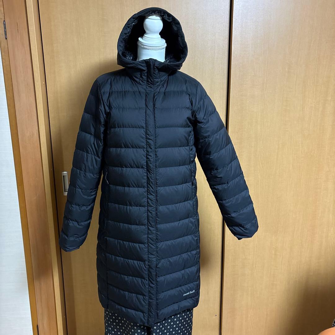 mont-bell フード付きロングダウンジャケット ブラック トラベルダウンロングコート Women's｜モンベル