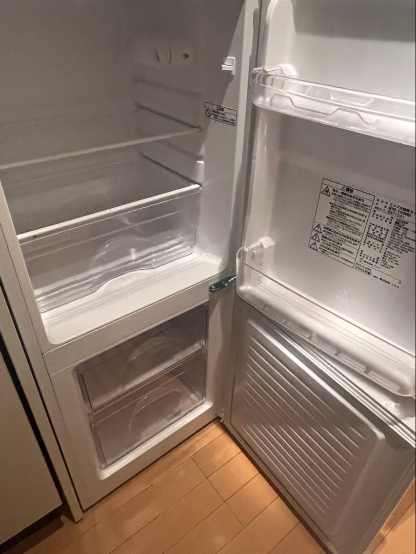 【送料無料】ニトリ　2023年製　106L 2ドア冷蔵庫 Nグラシア WH