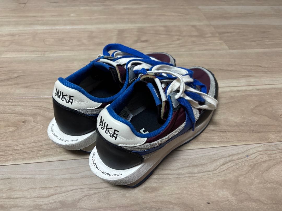 Nike ld waffle sacai スニーカー マルーン/ブルー - メルカリ