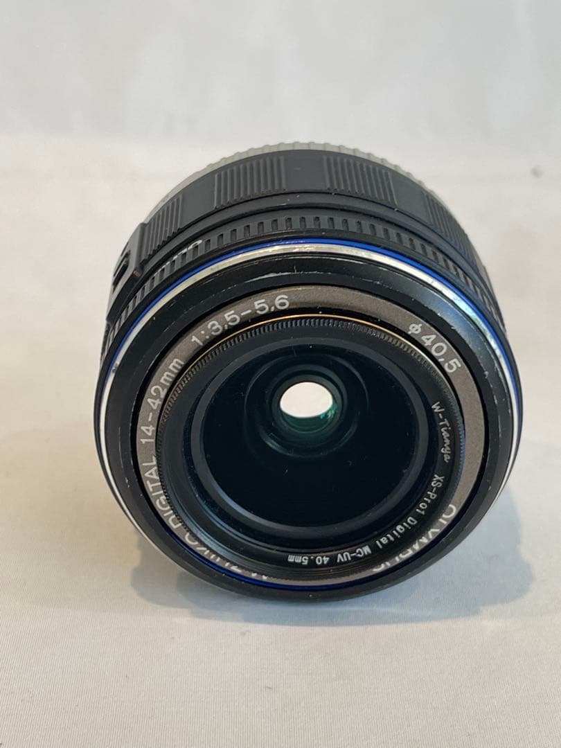 お値下げ　OLYMPUS OM-D E-M5 ブラック　フラッシュ　レンズ付