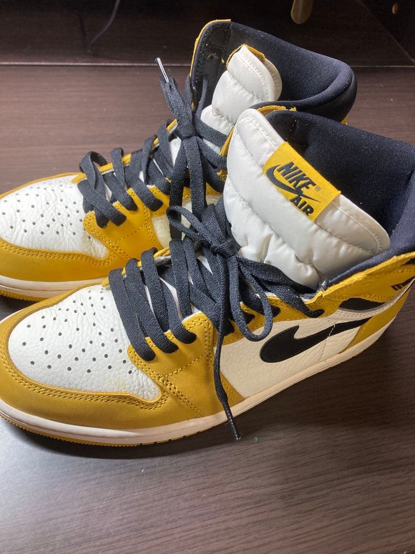 Nike Air Jordan 1 イエローオークル　27.5cm 箱付き