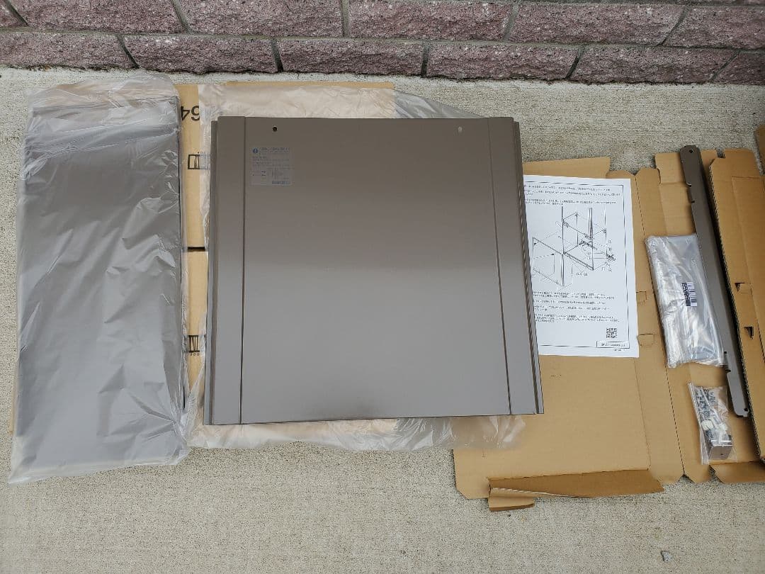 ☆特注カラー給湯器☆同色配管カバーセット☆　Rinnai　エコジョーズ