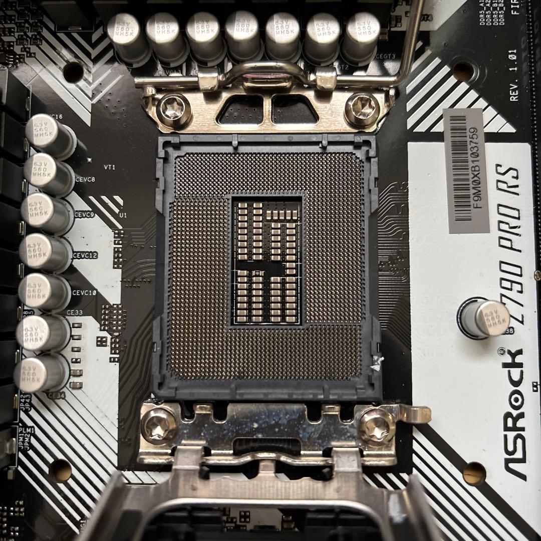 ASRock Z790 PRO RS　DDR5対応マザーボード