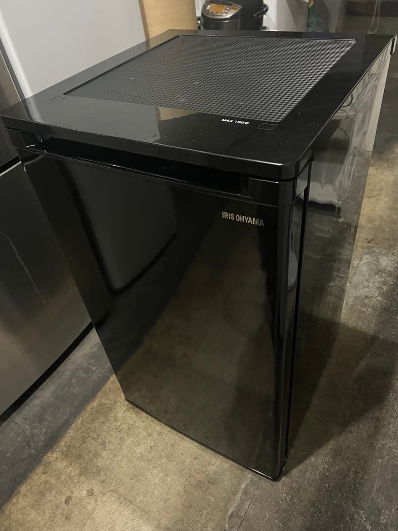 超美品⭐︎アイリスオーヤマ ⭐︎冷凍庫 60L ブラック IUSD-6B-B