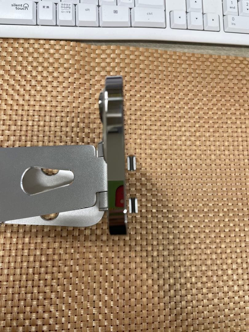 iPhone 13 Pro 256 GB シルバーSIMフリー【5602】