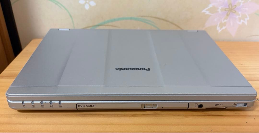 パナソニックLet’snote CF−SZ6RDQVS 10Pro初期化済み②