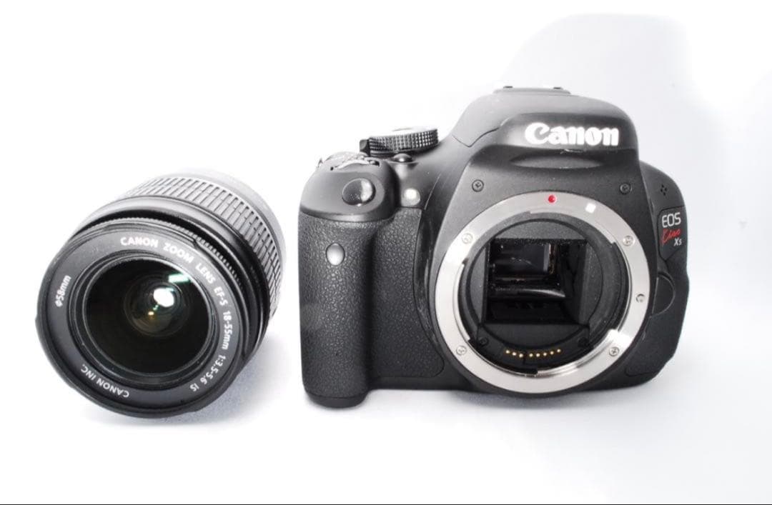 Canon EOS Kiss X5 デジタル一眼レフ★初心者でも使いやすい❣️