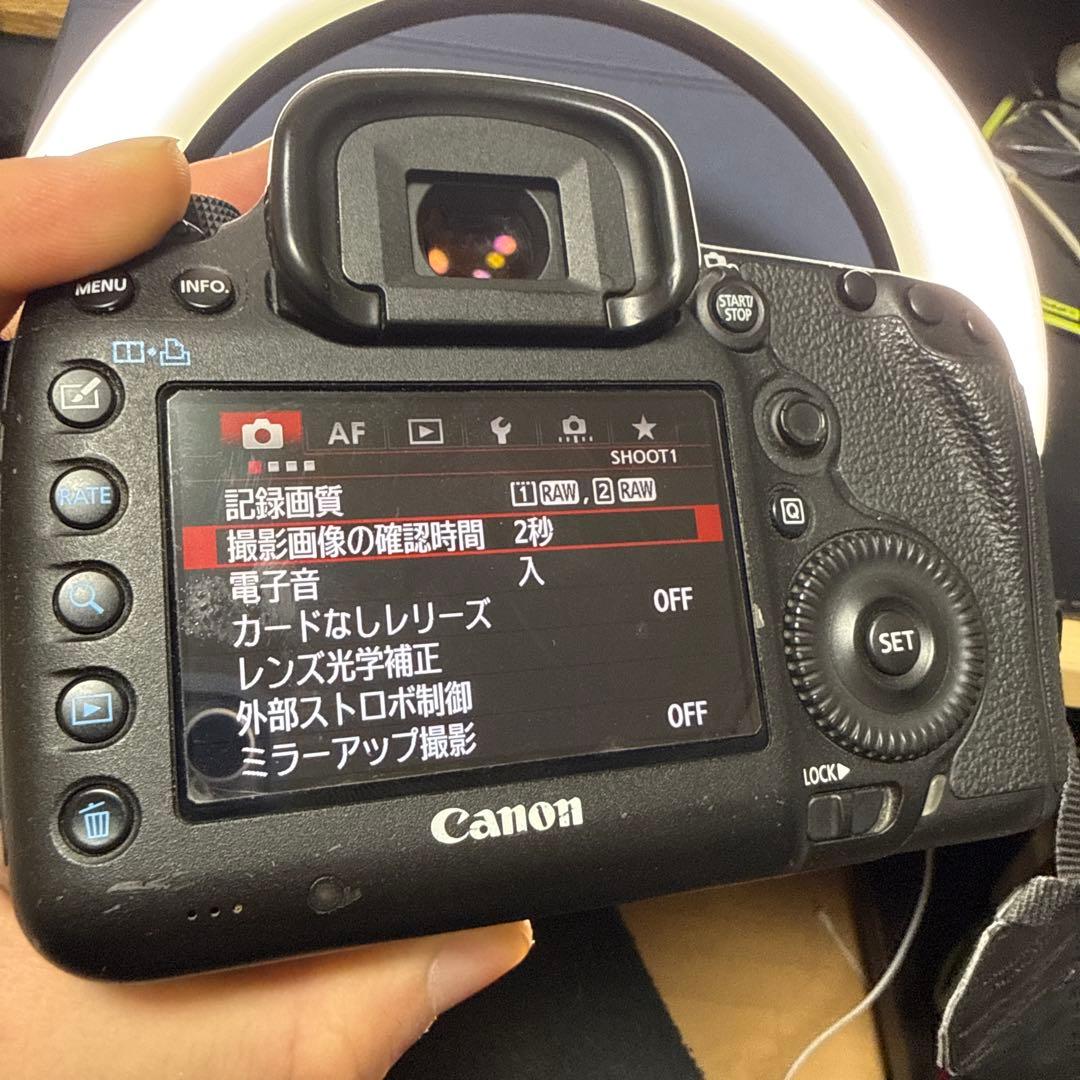 デジタルカメラ Canon EOS 5D Mark III