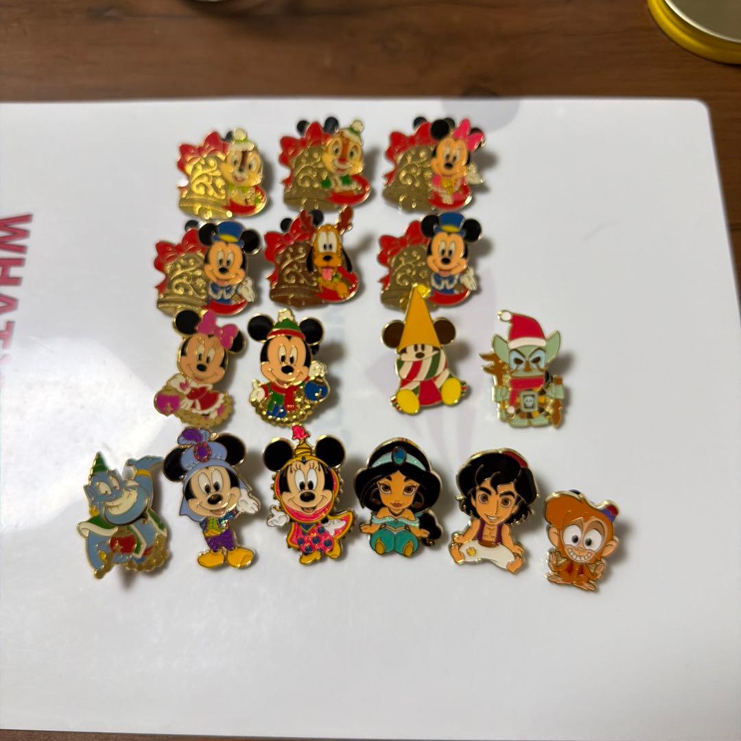 ディズニー ピンバッジ 17点セット - 小物・アクセサリー工場 直営 店