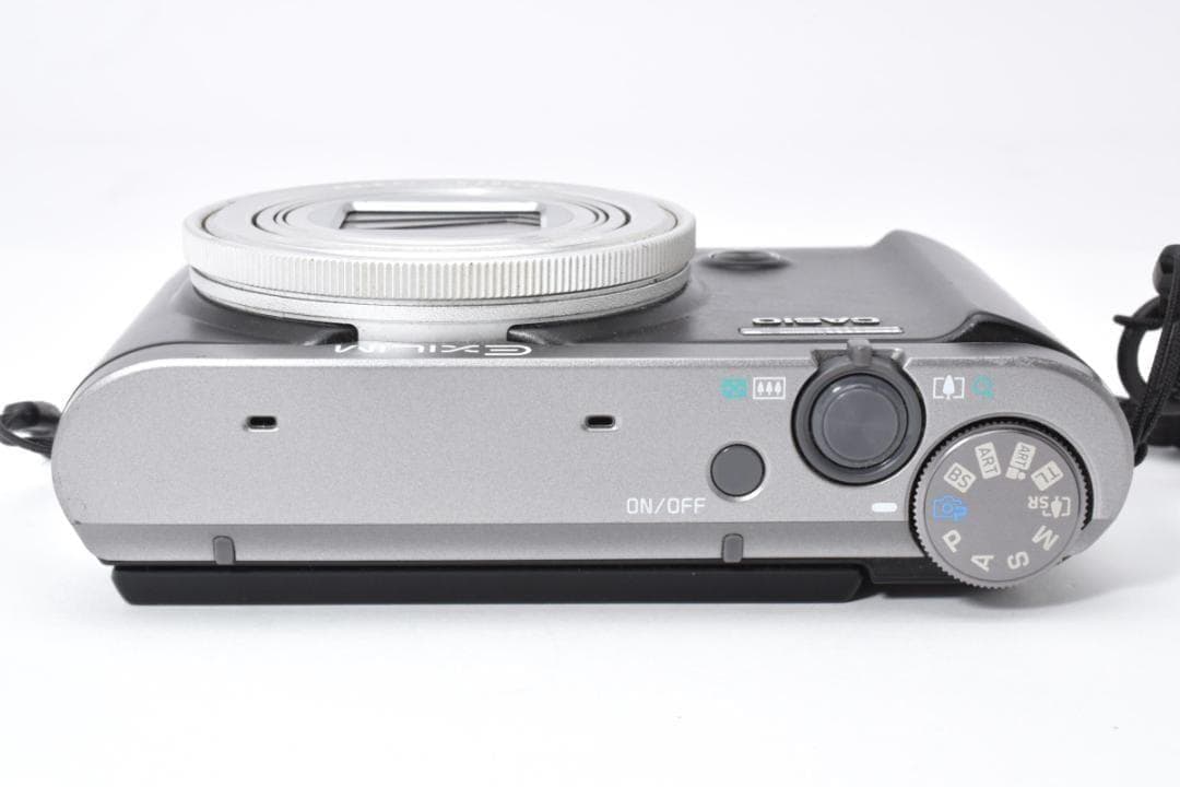 美品 CASIO EXILIM EX-ZR3100 ブラック デジタルカメラ