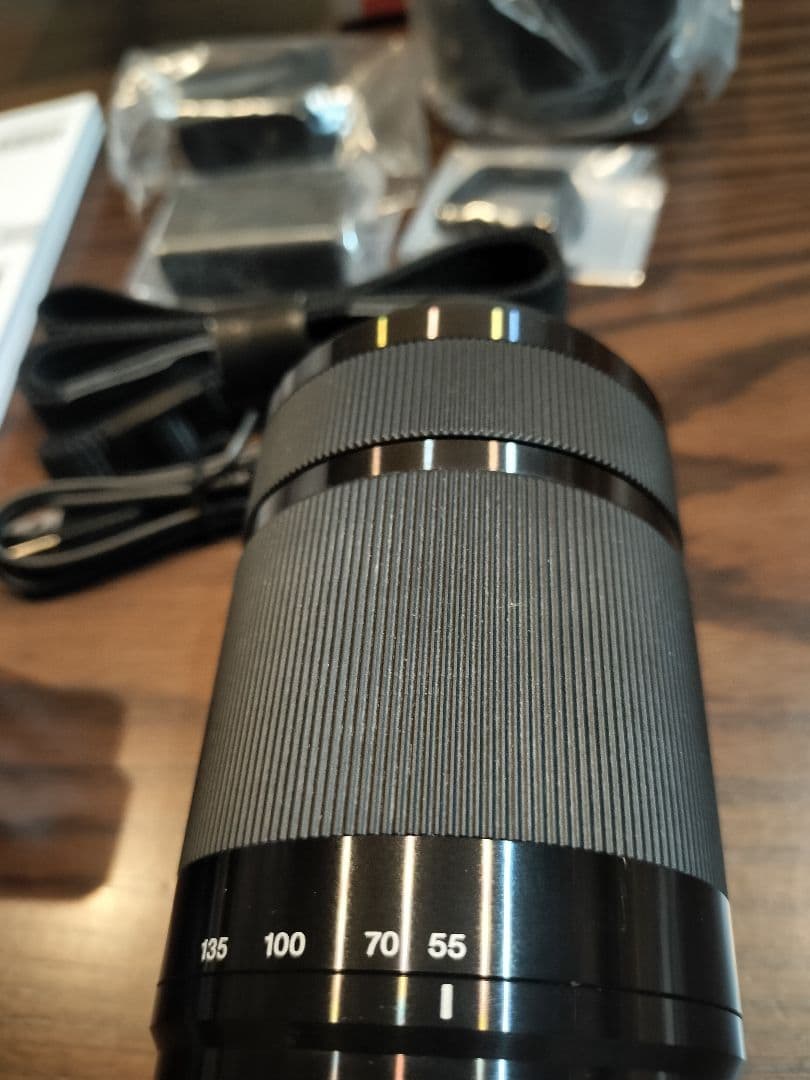 や*い様 SONY α6100 ミラーレス一眼カメラ ダブルズームキット 展示品