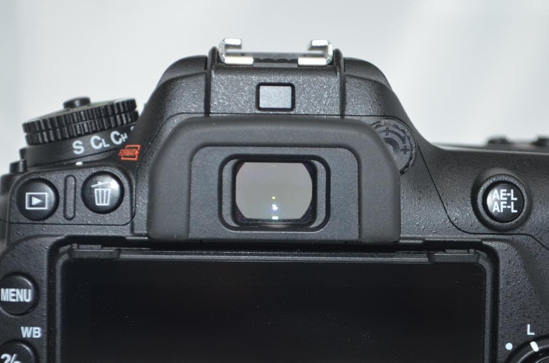 極美品級　シャッター数4800回以下 Nikon D7500☆Wi-Fi搭載