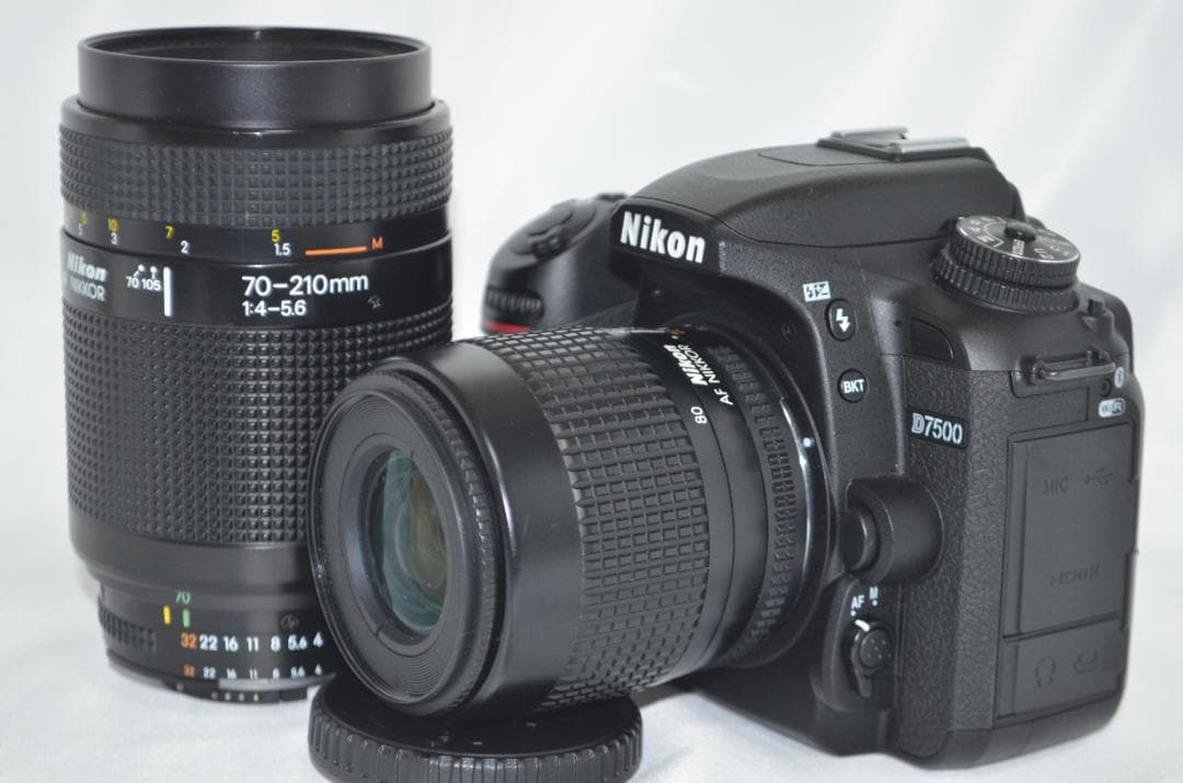 極美品級　シャッター数4800回以下 Nikon D7500☆Wi-Fi搭載