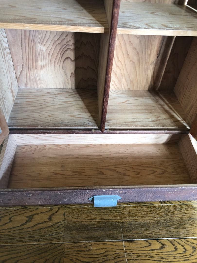 □レトロ□古い木小ぶりな鬼ダイヤガラス戸の本棚 収納