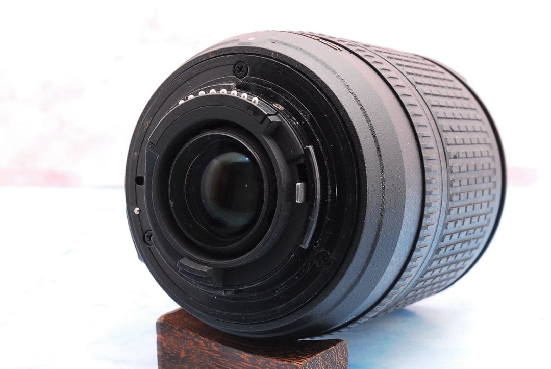 ▪️ニコン D90▪️一眼レフカメラ▪️新品級のS数▪️近くも遠くもこれ1本▪️