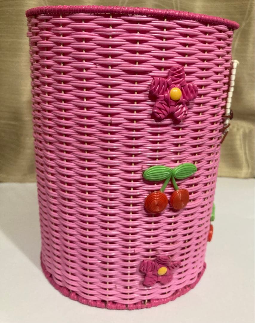 激レア ハローキティ ピンクバスケット(ダストボックス)平成レトロ