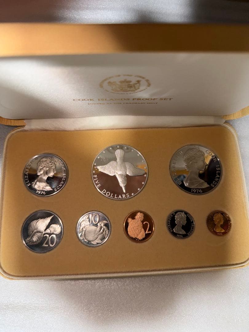 フランクリンミント 1976年度クック諸島プルーフ貨幣セット - メルカリ