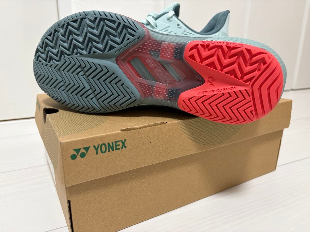 YONEX SHTAAWA 25.5cm テニスシューズ　アドアクセル