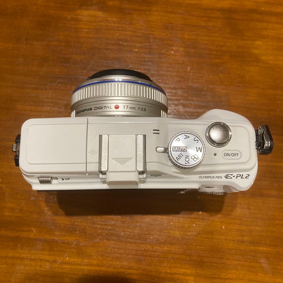 OLYMPUS PEN E-PL2 パンケーキレンズキット