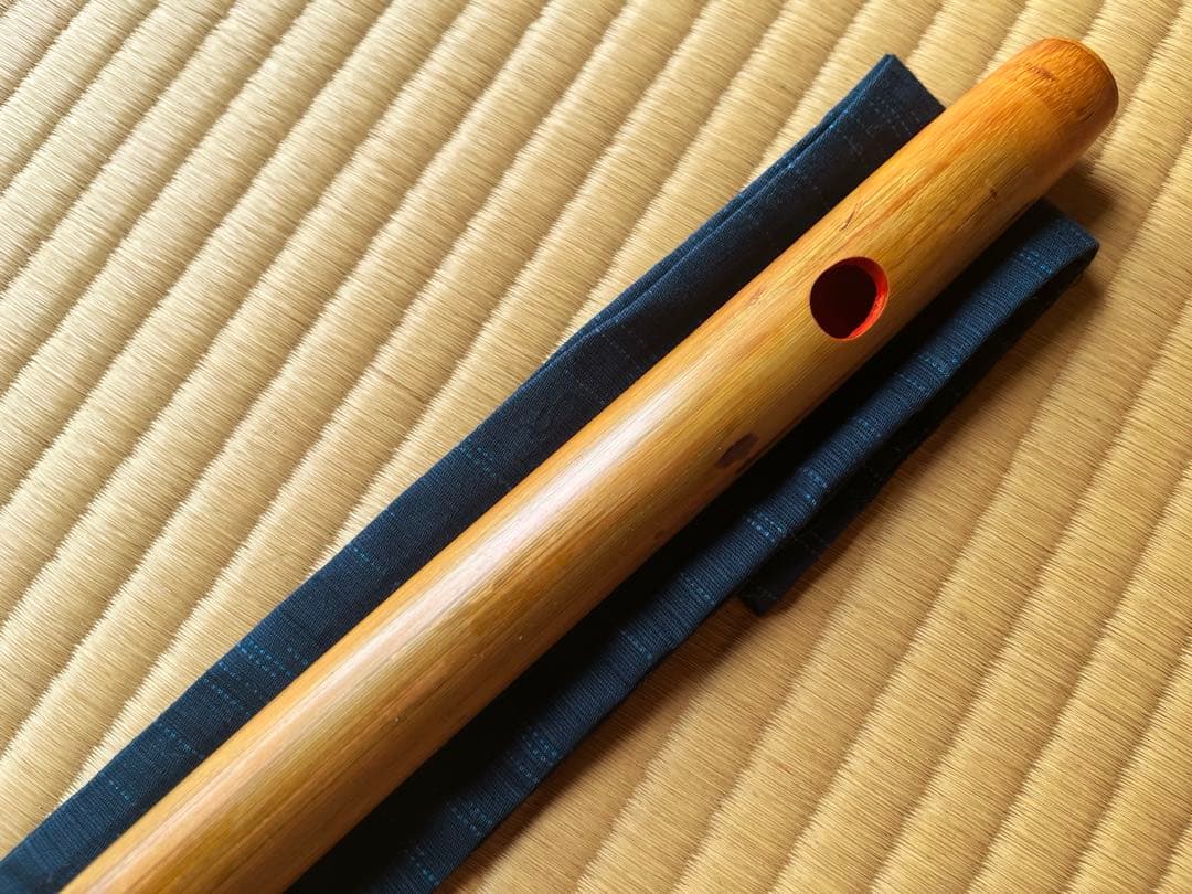 篠笛『女性でも筒音に届く一本調子』 篠笛 秋吉沙羅モデル 十本調子 | 秋吉沙羅 OFFICIAL ONLINE SHOP