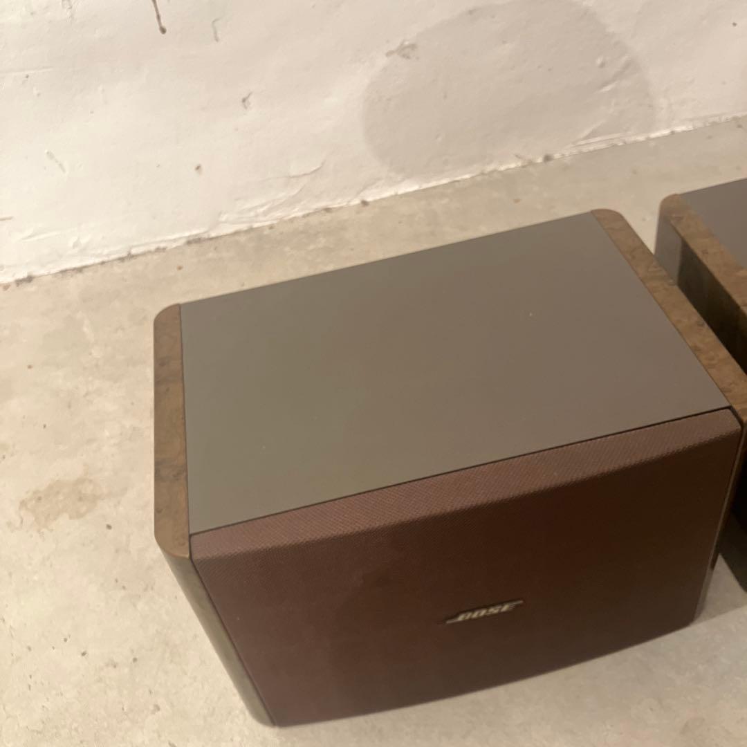 スピーカー・ウーファー BOSE MODEL 121
