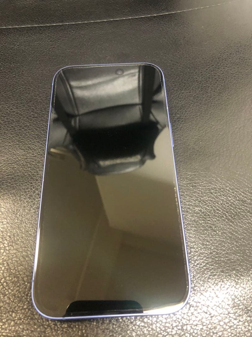 【美品】Apple iPhone 16 128GB ウルトラマリン