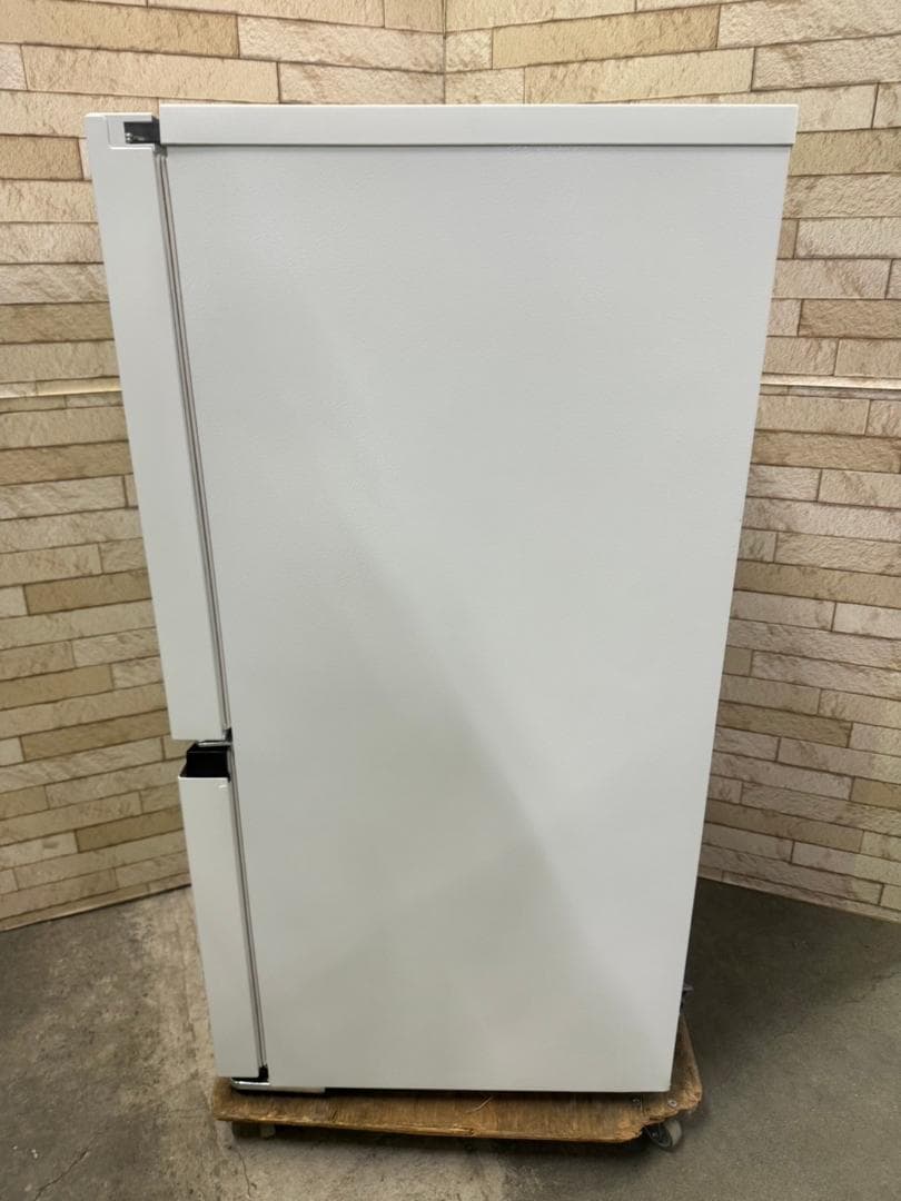 大阪送料無料★3か月保障付き★冷蔵庫★2023年★HR-D13E2W★R-354