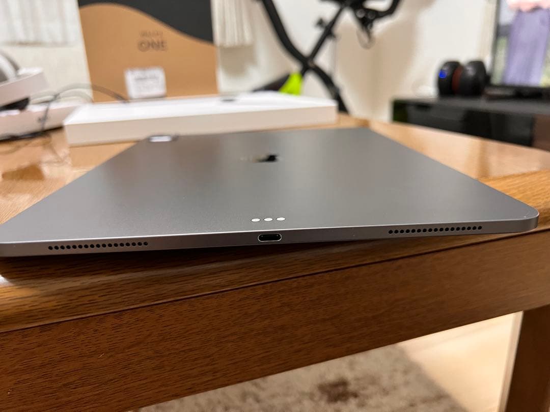 iPad pro 12.9 インチ　第4世代 WiFi 128GB