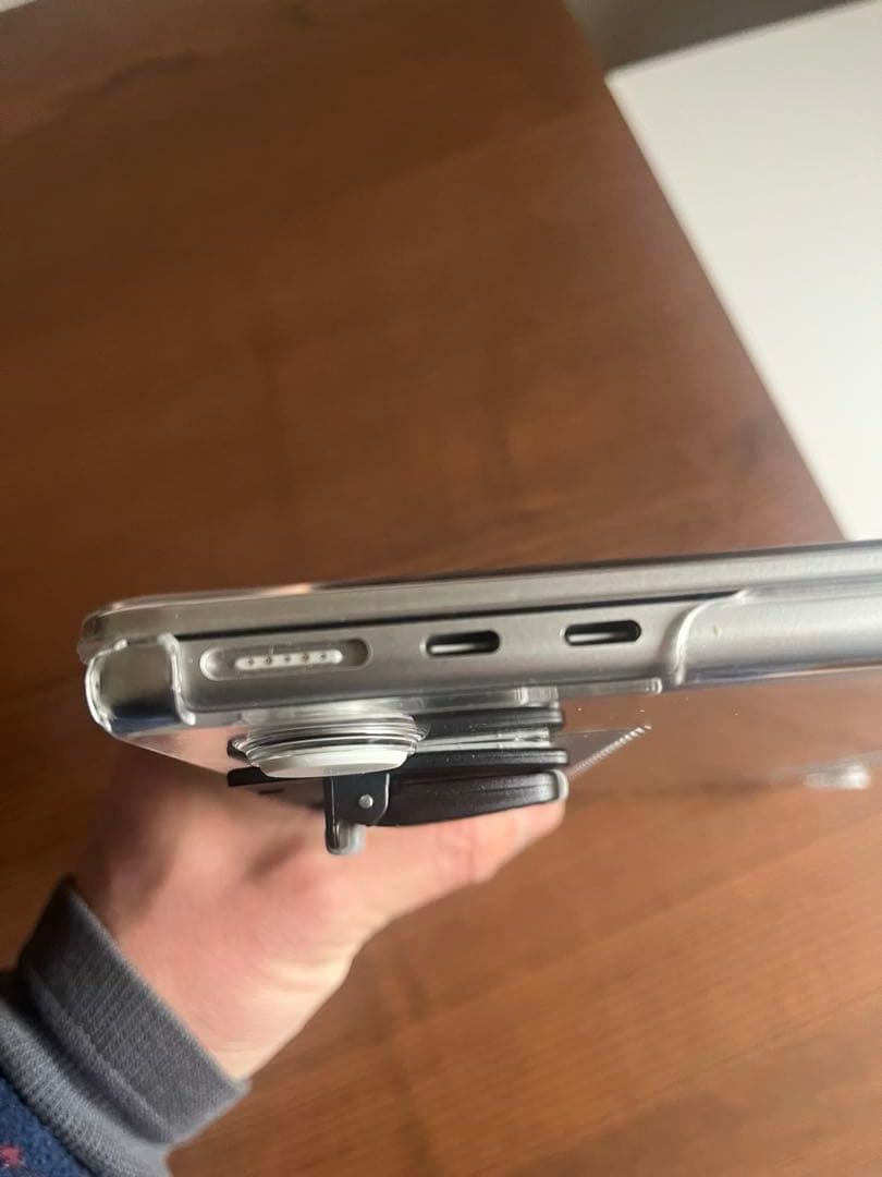 MacBook Air M2、AirPods Pro 2、trackpad