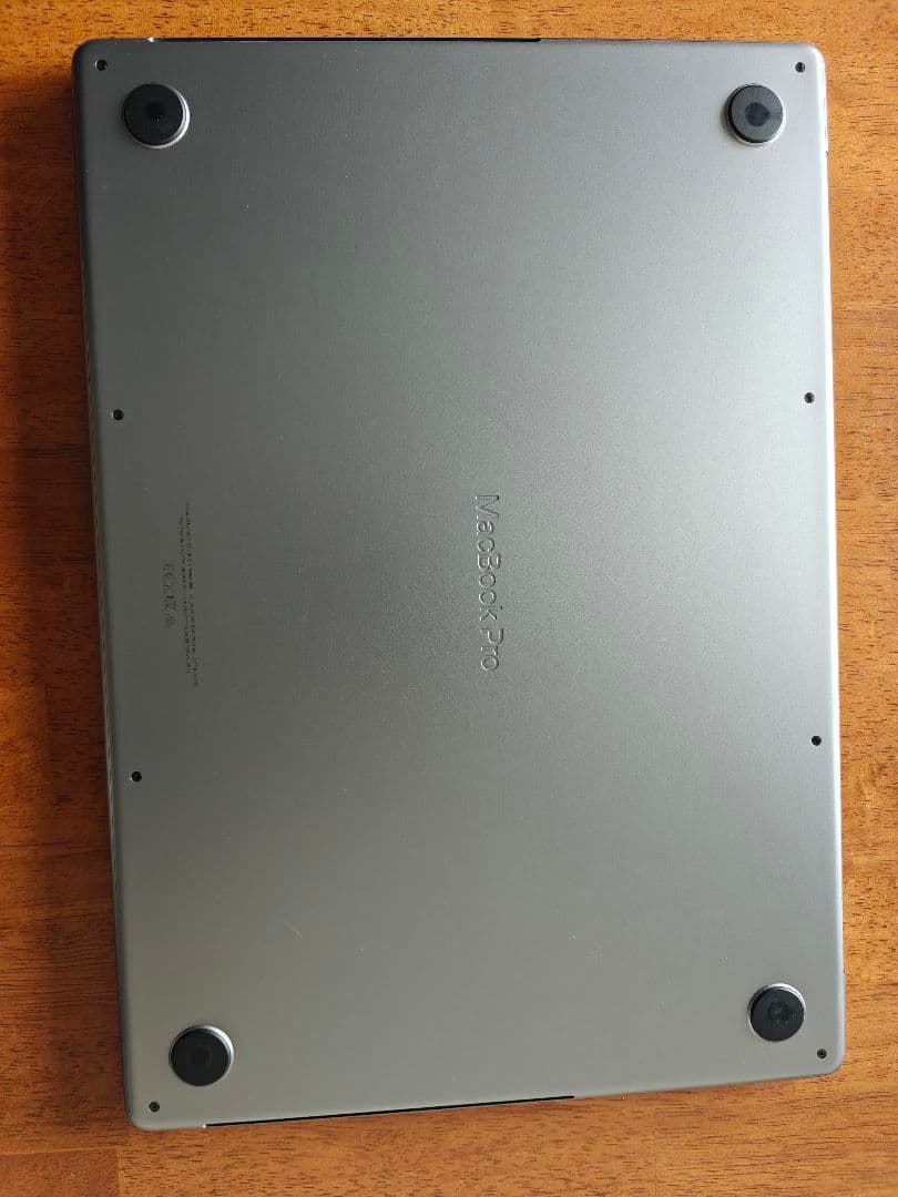 MacBookPro16インチM1MAX 10C/32C 32GB SSD1TB