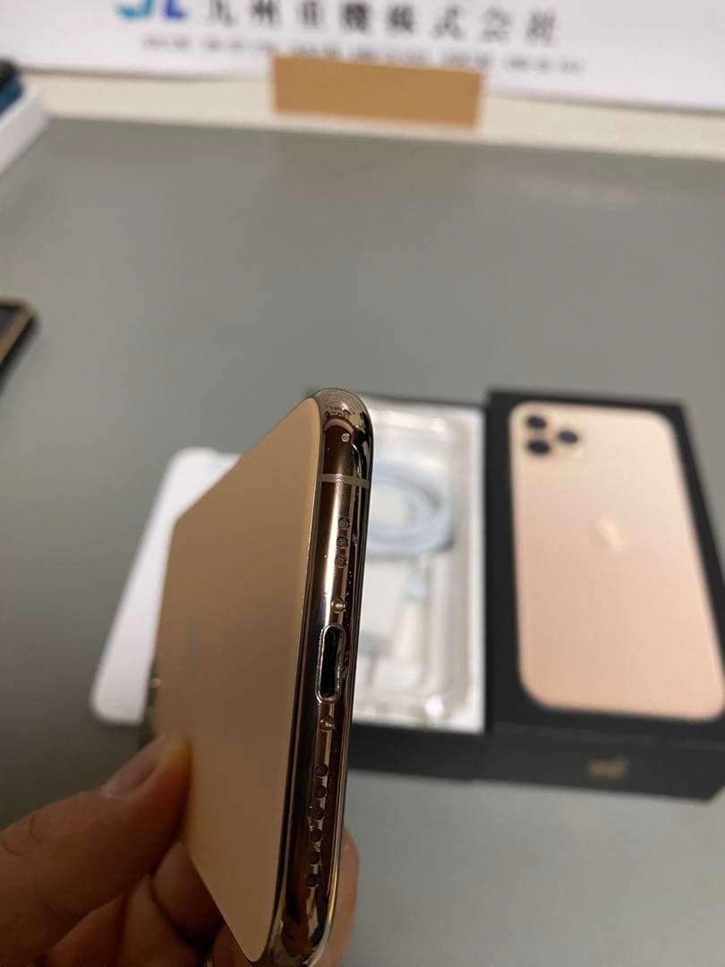 Apple iPhone 11 Pro ゴールド 本体　87%