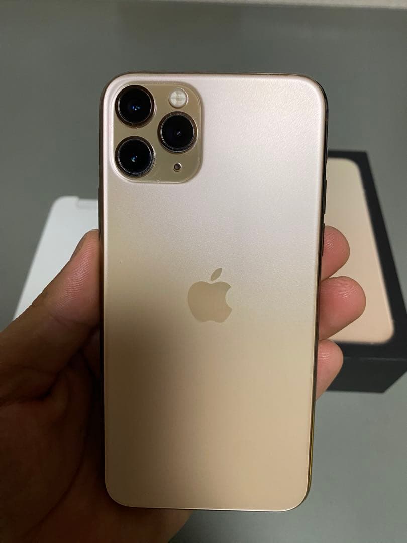 Apple iPhone 11 Pro ゴールド 本体　87%