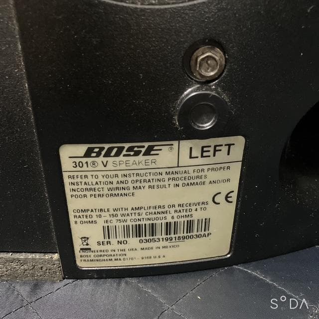 BOSE ボーズ 301V スピーカー 左右ペア（黒）