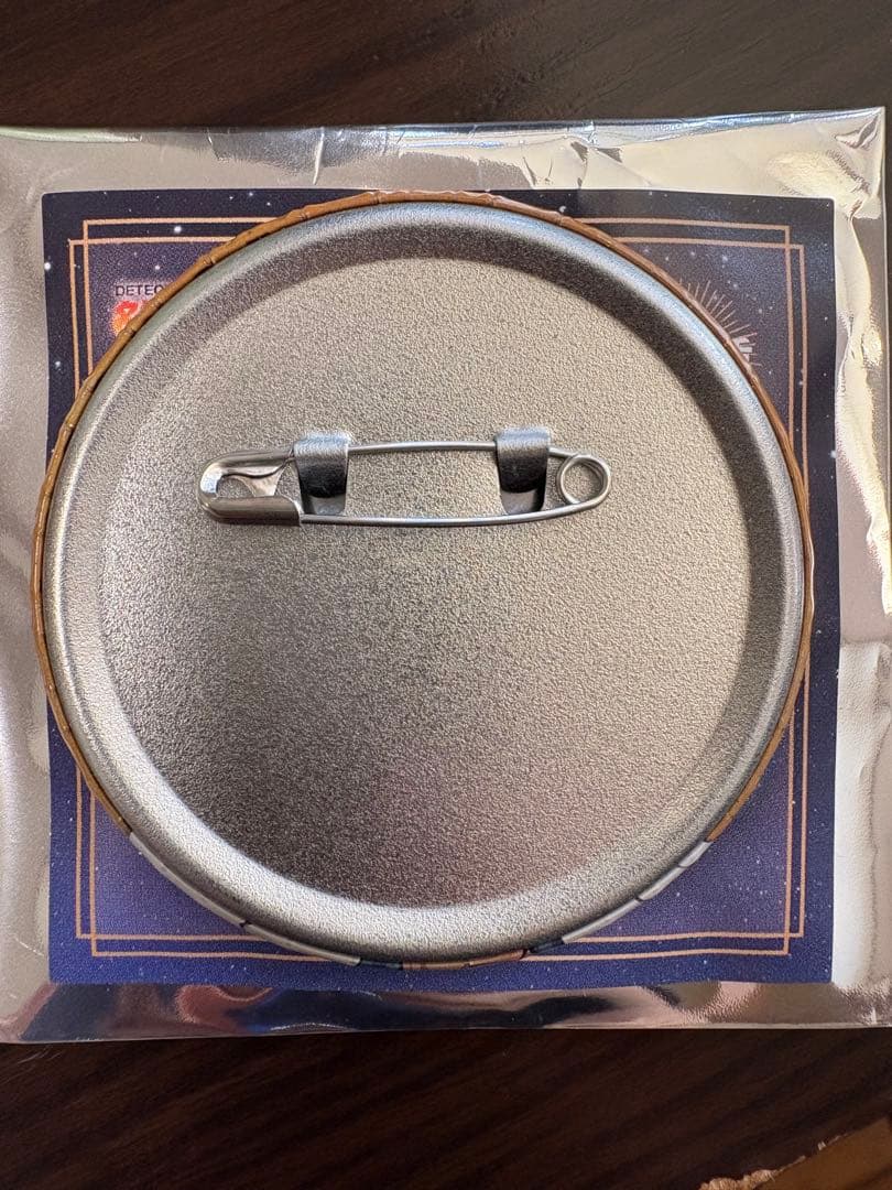 名探偵コナン 安室透 トレーディング箔押し缶バッジ - メルカリ