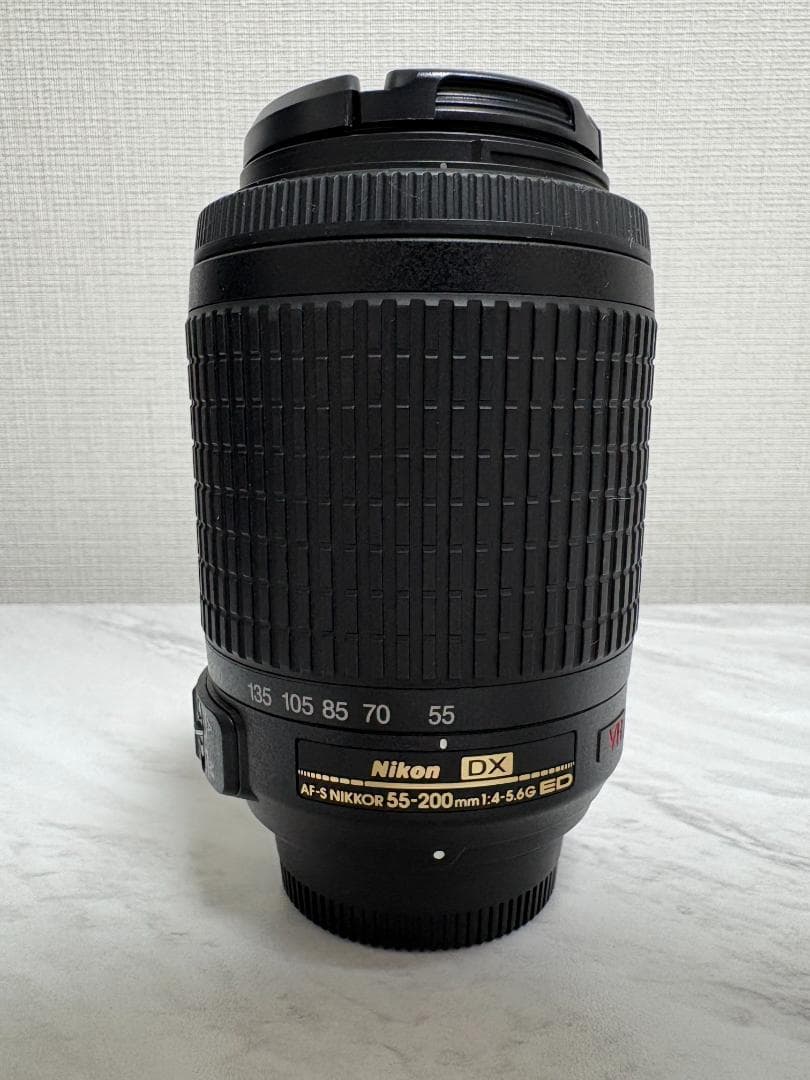 Nikon D5000 ダブルズームキット 18-55 VR 55-200 ED